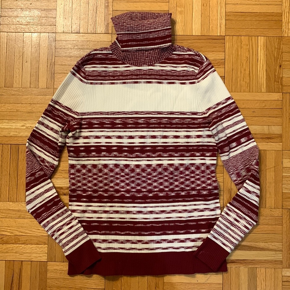 Tory Burch Julie Sweater size M - comes from smoke-free, pet-free home